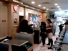 Bloody Ghetto Girls Fight In Mcdonalds. Mp4