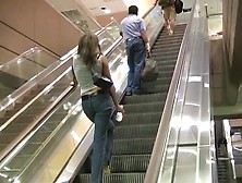 Jayma Ried arrives at the airport