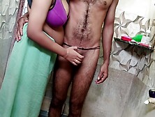 Boyfriend Calling Coming Home Bathroom Funking Very Tight Pusssy ! Indian Tamil Hot Video