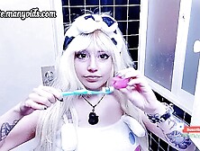 Toothbrushing Moving Head And Spitting Foam • Ahegao • Hot • Drool