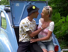 Wild Camping ! - Kelly Wild And Kelly Trump