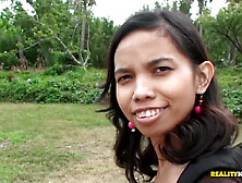 Indian teen Amanda Putri hot video