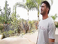 Sporty Milf Lisa Ann