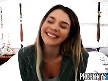 Highly Recommended Real Estate Agent Tours House