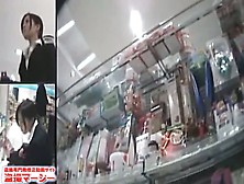 Real japanese amateur upskirt (fake) vid