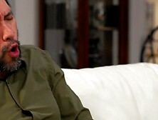 Redheaded MILF Cougar Lauren Philips Gets Her Pussys Prickered By A Huge Dick