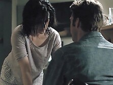 Good Neighbours (2010) Emily Hampshire