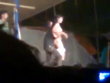 Desi nude girl dancing on stage show