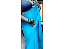 Bhabhi Ne Bathroom Mein Kholi Apni Choli