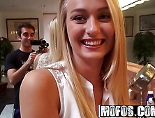 Mofos - I Know That Lady - Late for a oral sex starring Natalia Starr