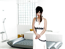 Stunning Japanese model Ai Misaki craves your attention