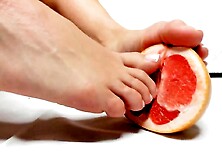 Amateur Babe Combines Feet With Food In Kinky Solo Session