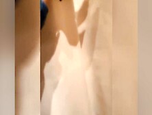 Je Realise Le Defi De Mon Abonne : Me Goder Dans Une Cabine Dessayage