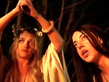 Alison Brie,  Aubrey Plaza,  Kate Micucci - The Little Hours