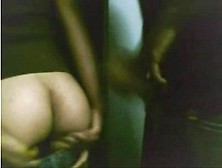 irmao e irma a mae quase os pega transando