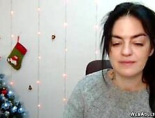 Brunette amateur babe in sweater chats on webcam show