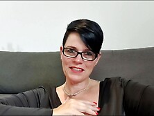 German Cam Seductress Molly Sun