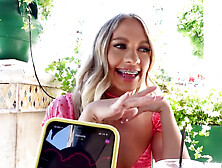 Khloe Kapri: Anal Pornstar Pickup