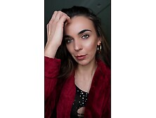 MASTURBAZIONE BLASFEMA IN VIDEOCHIAMATA CON L'AMANTE