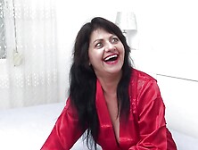 Big assed MILF Estefania Ponce wants us to see testing young rookies