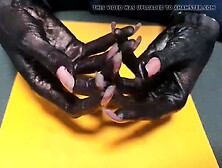 WOW! Look at her hands!