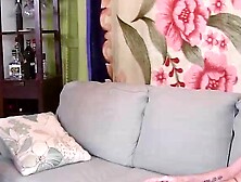 Hot Handjobs - Sexy MILF Katie England Gets A Huge Load On Her Face