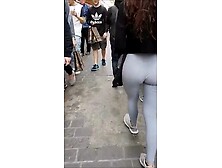 Follow a great ass bitch on the street