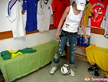 Chrissy Masturbation