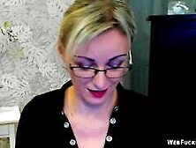 German Amateur Milf Luxvanessa Flashing Panties On Solo Webcam Show