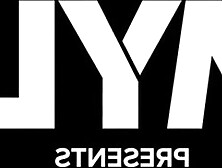 JenniferWhite - Solo Masturbation Session in Her Emptied Home