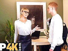 Glasses video with ravishing Martin Spell from Tutor 4k