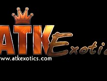 Kimmy Katts Furry Snatch Gets A Rub Down