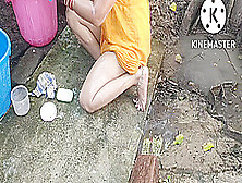 Anita Yadav Topless Bathing Boobs