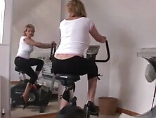 I wanna smell that bike seat