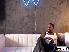 WIFEY Fit Hotwife Vanessa Arizona Gets Ultimate BBC Experience During the time that Hubby Watches