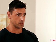 Teen stepdaughter Julia James caught by stepdad squirting during the time that masturbating with dildo. The chap helps his small