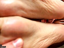 Sex Therapy for Hawt Oriental Stepmom"hold My Soles and Bang My Booty"