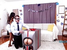 Stepdaughter Suggests Her Teen Booty To Stepdad For Father's Day Surprise