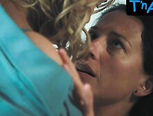 Gesine Cukrowski Lesbian,   Breasts Scene  in Hotel Mondial