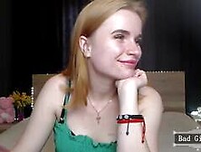 Pretty small tits skinny webcam solo blonde teen