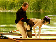 Peculiar journey without city... Very obscene!!!