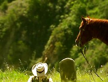 Sexy Hottie Brooke Balentyne Enjoys Outdoor Sex