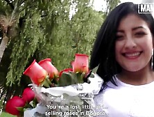 CARNEDELMERCADO - Gal From Bogota Makes Her 1st Porn Scene