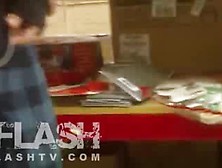 Store Flash - Girl Enjoys