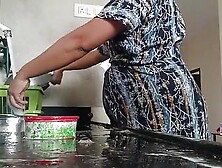 Tamil Aunty Swetha Nude Kitchen Cleaning - Big Boobs Desi Housewife Fuck