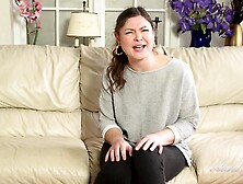 Auntie Aurora Jerk Off Instruction