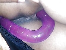 Husband pull double side dildo in to sri lankan wife ass and pussy hole