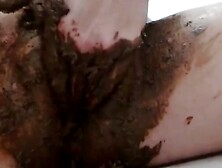Filled pussy scat smear