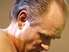 Anal &ndash; black chick fucked and creamed by white cock