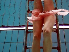 Xxxwater action with wild bimbo from Underwater Show